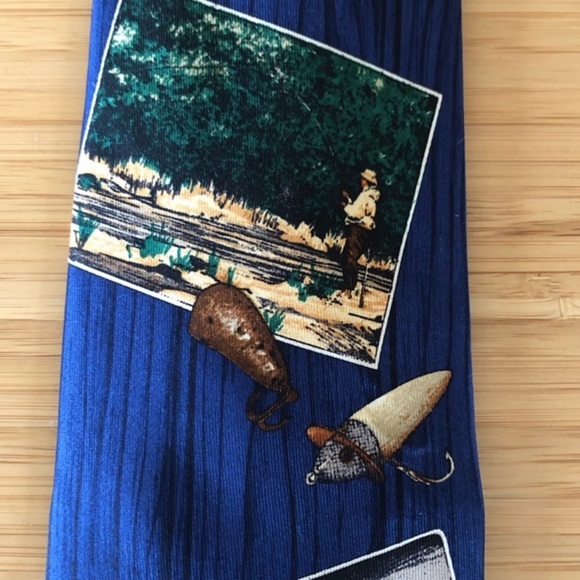 Eddie Bauer Silk Tie FISHING LOVERS! Dark Blue! - Picture 5 of 6